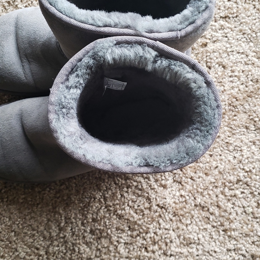 Classic Short II Boot - Picture 3 of 6